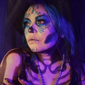 Meet your Posher, Jacqueline